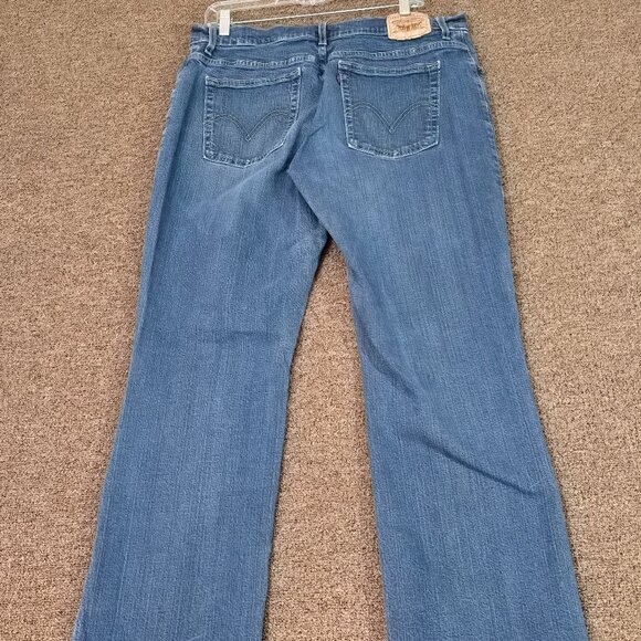 Levis 550 Relaxed Fit Bootcut Womens Jeans Medium Wash Sz 16 PreOwned - Picture 4 of 4